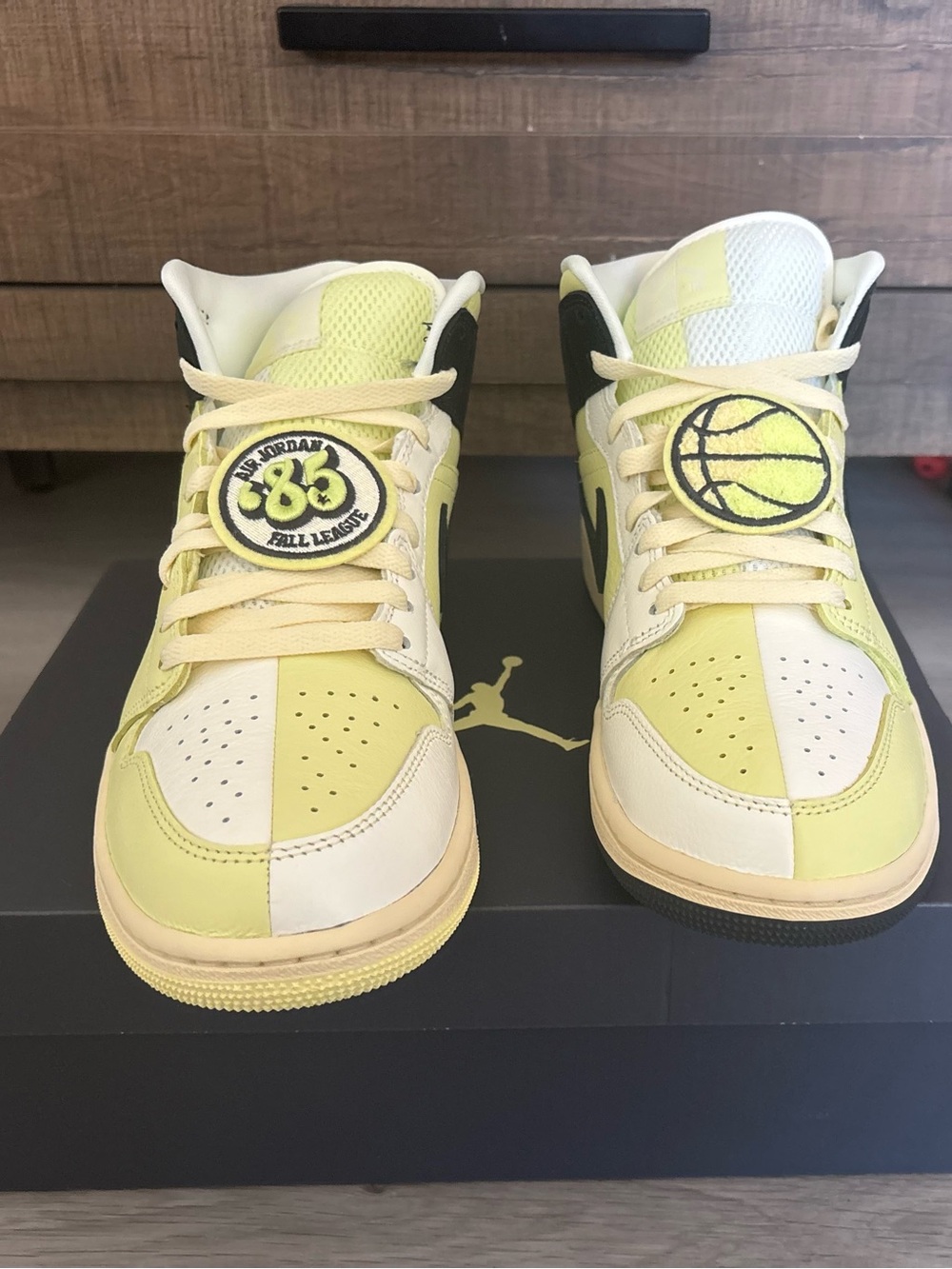 Jordan Men's Low Top Sneakers Yellow White Black
